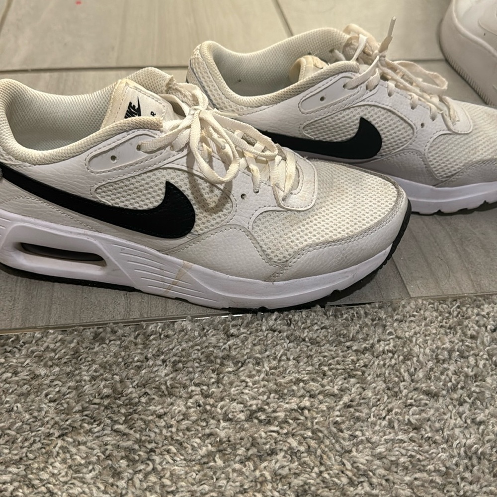 Women’s Nike Air Max